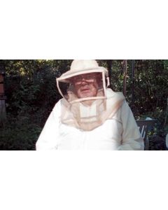 Beekeeper, The: Sara Preibsch